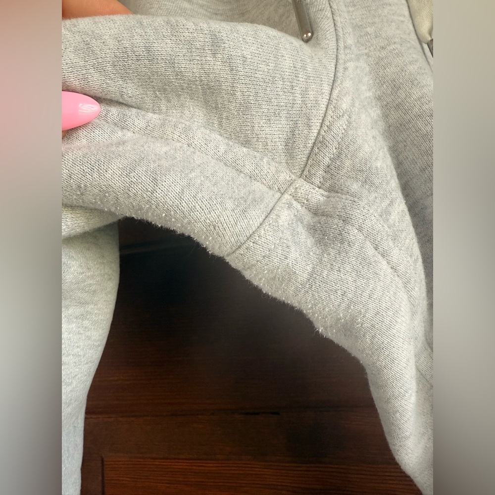 Lululemon Scuba High-Rise Jogger - Heathered Core Ultra Light Grey - Picture 8 of 9